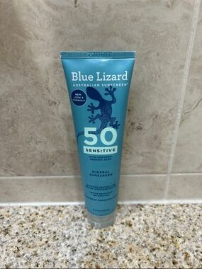 NWT Blue Lizard SPF 50 Sensitive Mineral Sunscreen 5floz